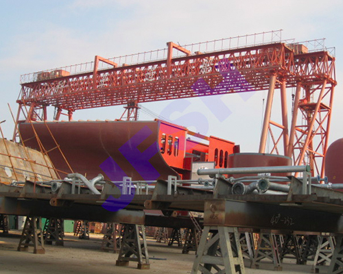 上海精芬機(jī)電糾偏儀在大(dà)跨度行車中的應用